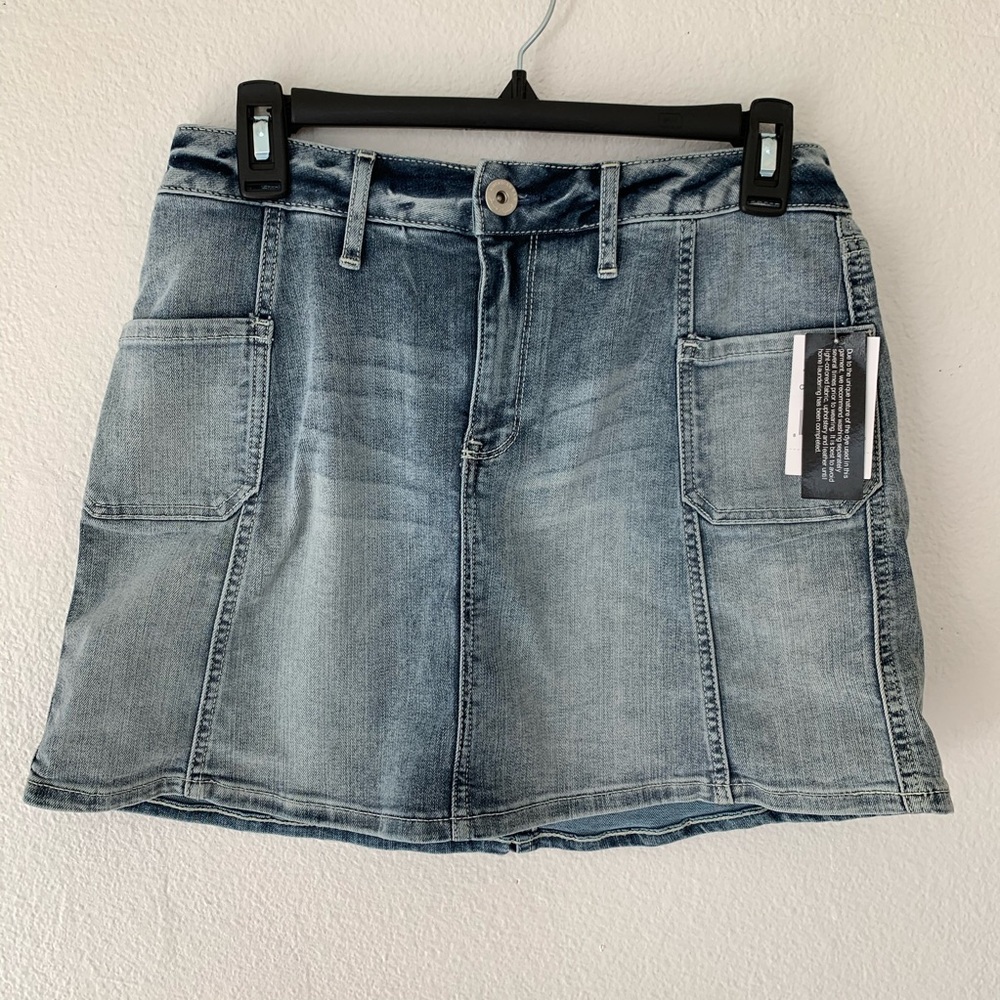 American rag skirt size 5